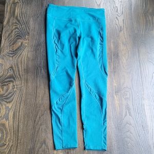 Fabletics yoga pants